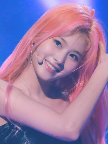 Sana (사나)